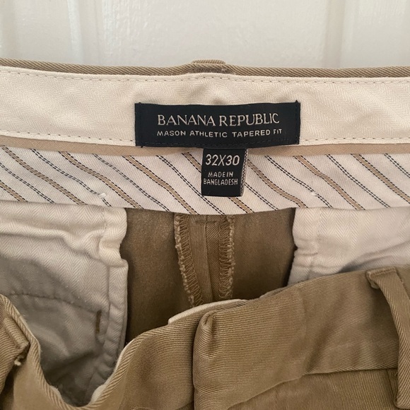 Banana Republic Tan Chinos - Picture 6 of 7